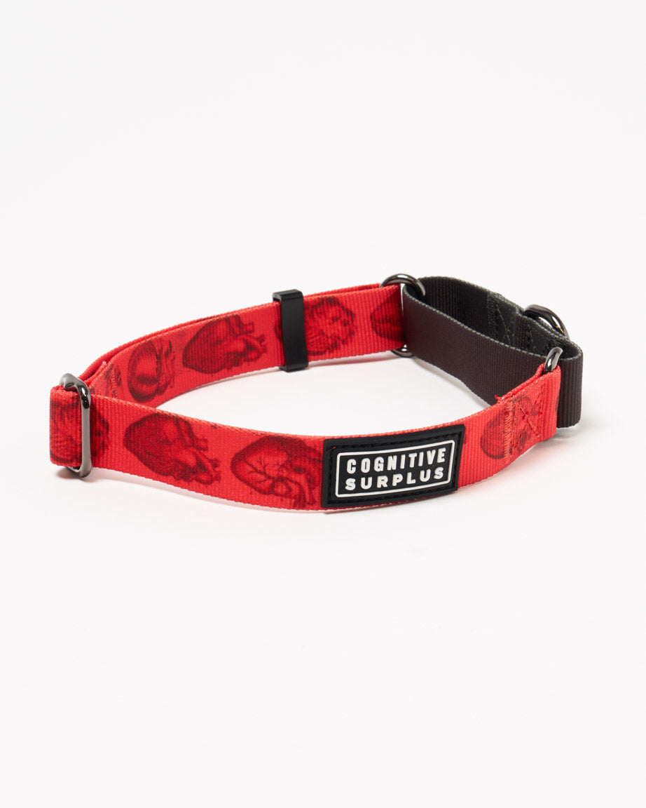 Anatomical Heart Eco Martingale Collar