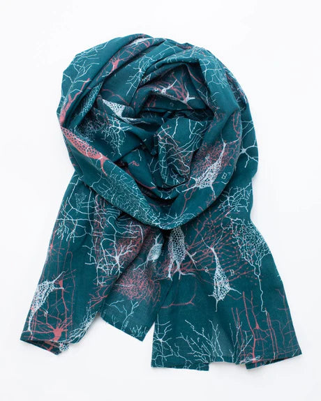 Neuron-Scarf-Cognitive-Surplus-780.webp
