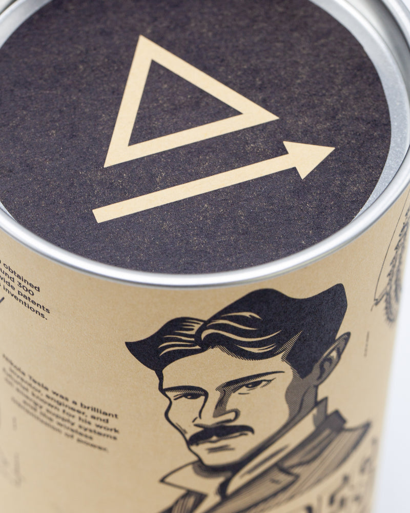Metal cap of Tesla pint glass packaging by Cognitive Surplus